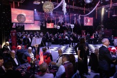 003A1652_0003_003A1943