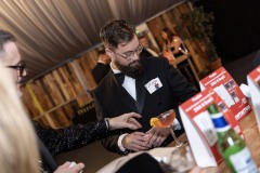 003A1652_0041_003A1682