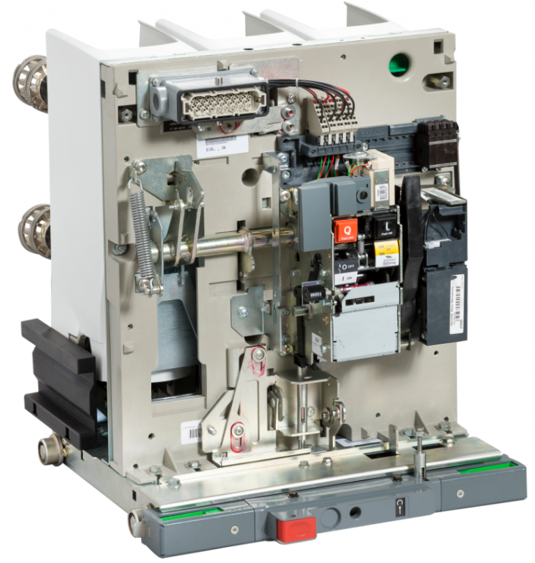 Schneider Electric presents its EasyPact EXE vacuum circuit breakers