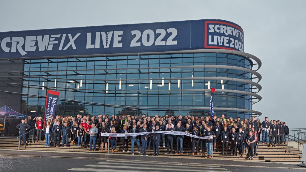 Screwfix live