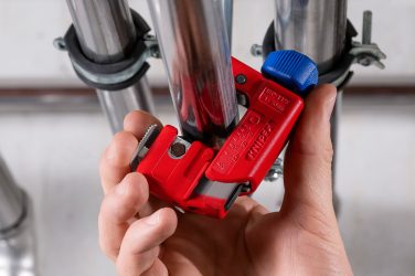 KNIPEX launches the TubiX S pipe cutter