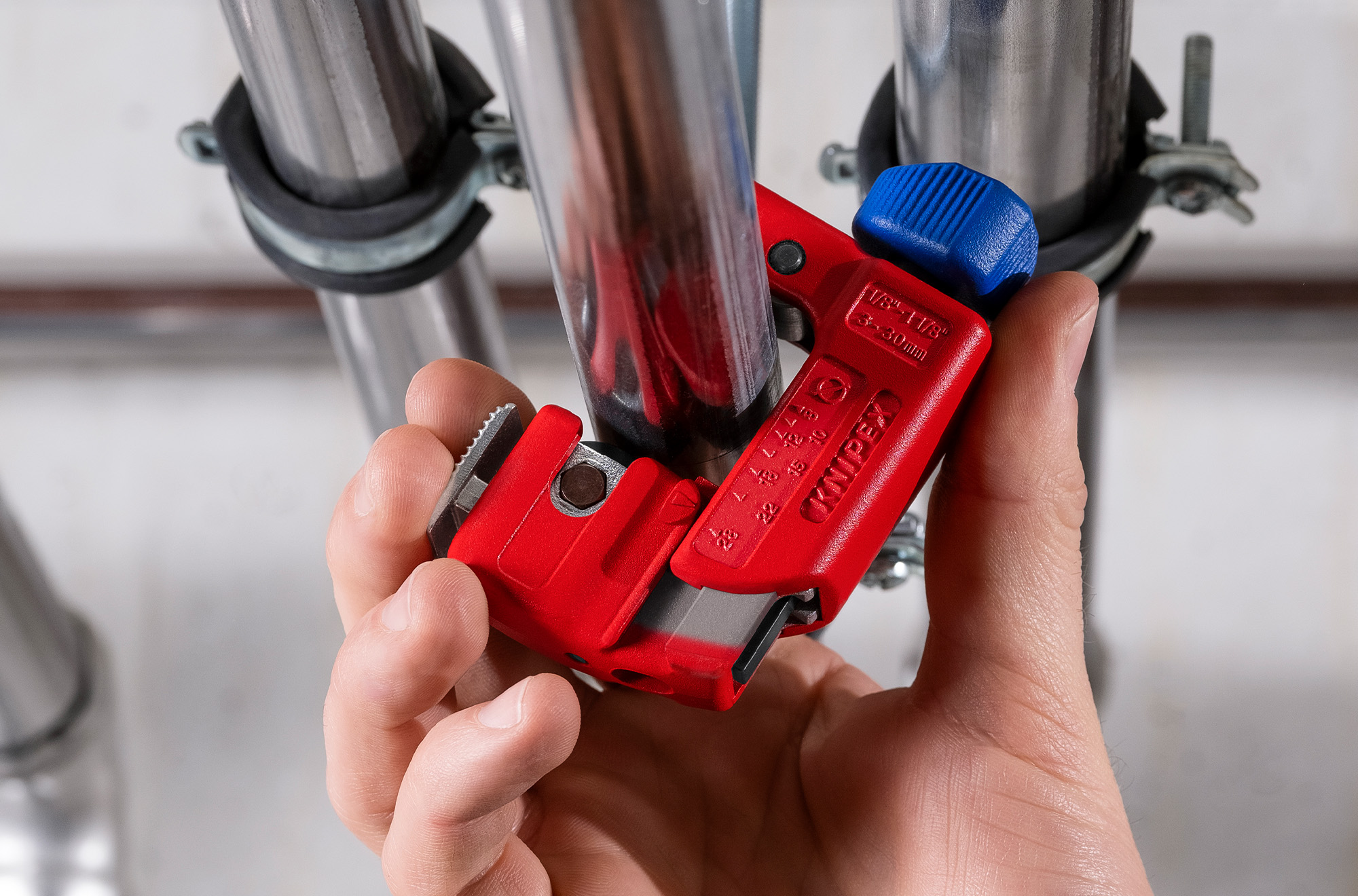 KNIPEX launches the TubiX S pipe cutter