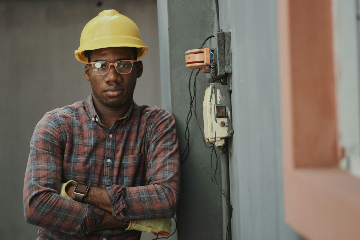 Five tips for electricians handling a business crisis