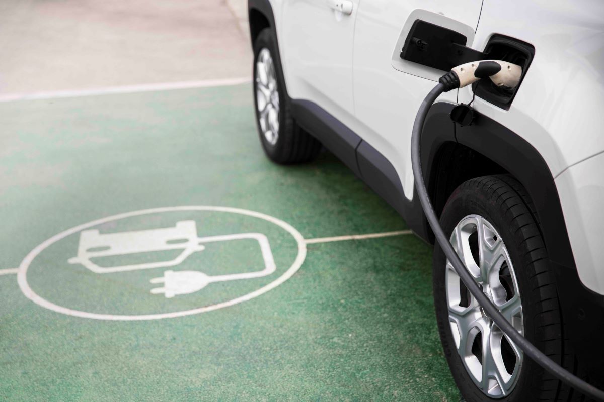 Nuvolt installs EV charging stations at Creditsafe offices