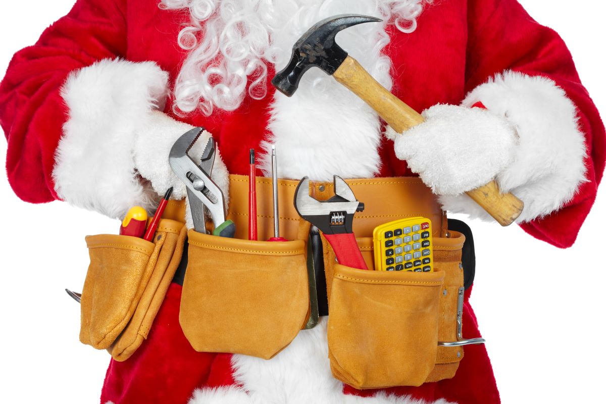 Tradespeople to work overtime this festive season, study shows