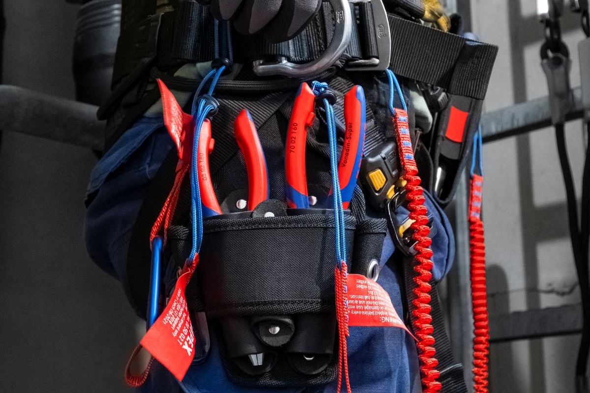 KNIPEX Tethered Tools offer safety at height