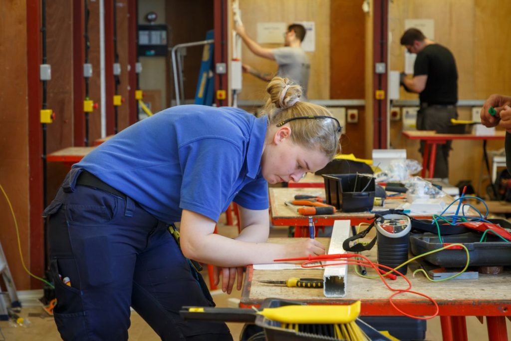 NICEIC addresses National Apprenticeship Week