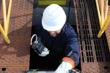 Electrical phase identification device to enhance efficiency