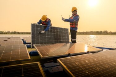 Companies outsourcing solar maintenance, survey reveals