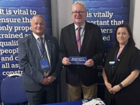 SELECT secures 10 new signatures for 'Wall of Support'