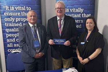 SELECT secures 10 new signatures for 'Wall of Support'