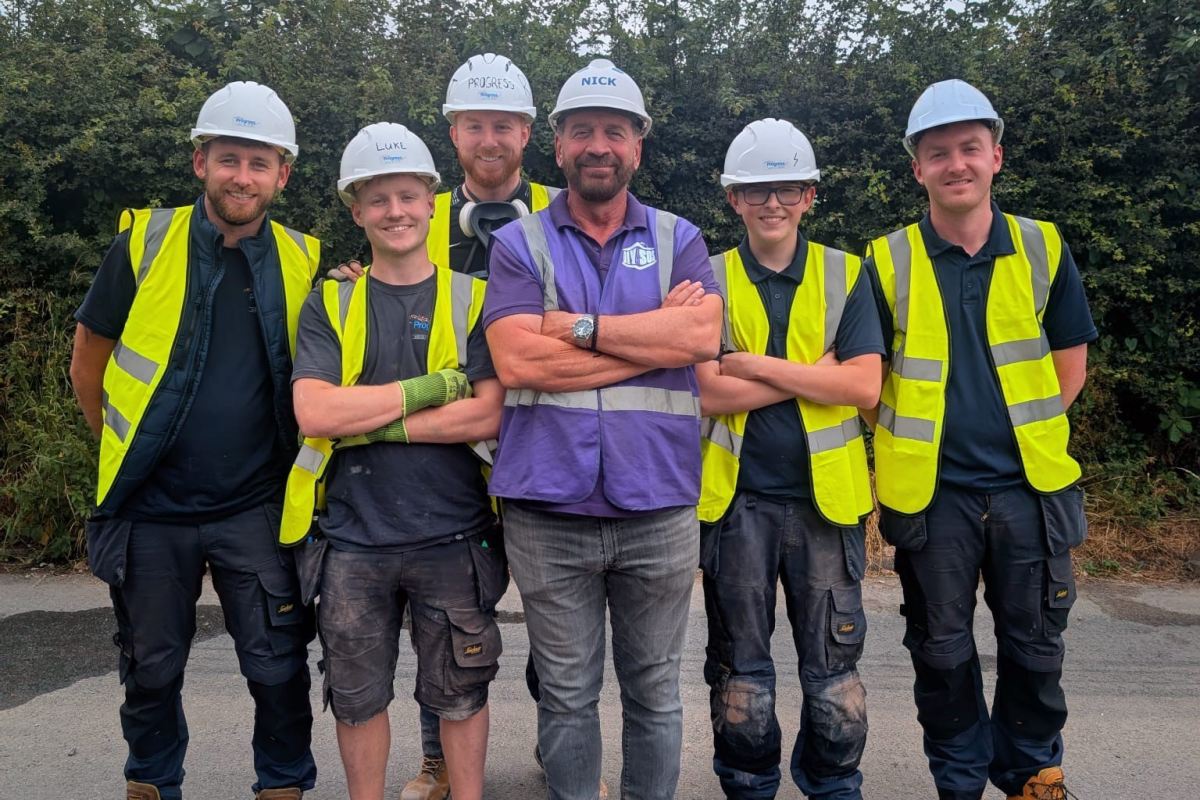 JTL apprentice helps deliver DIY SOS build