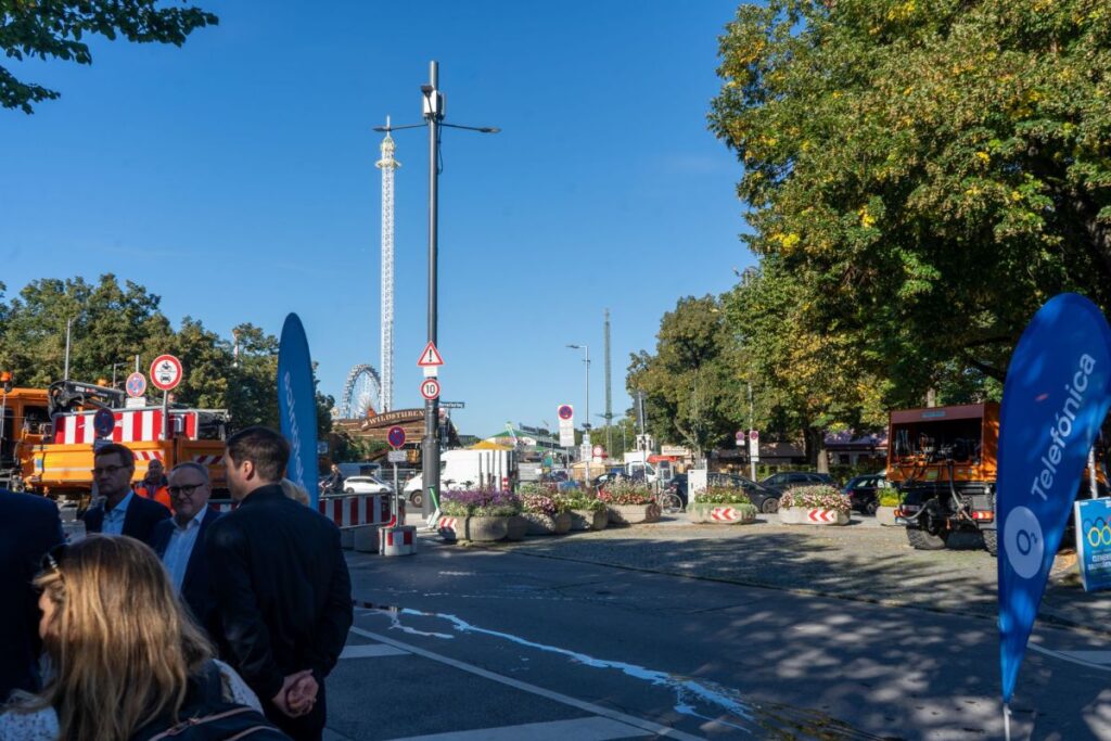 CU Phosco installs smart poles to boost 5G ahead of Oktoberfest