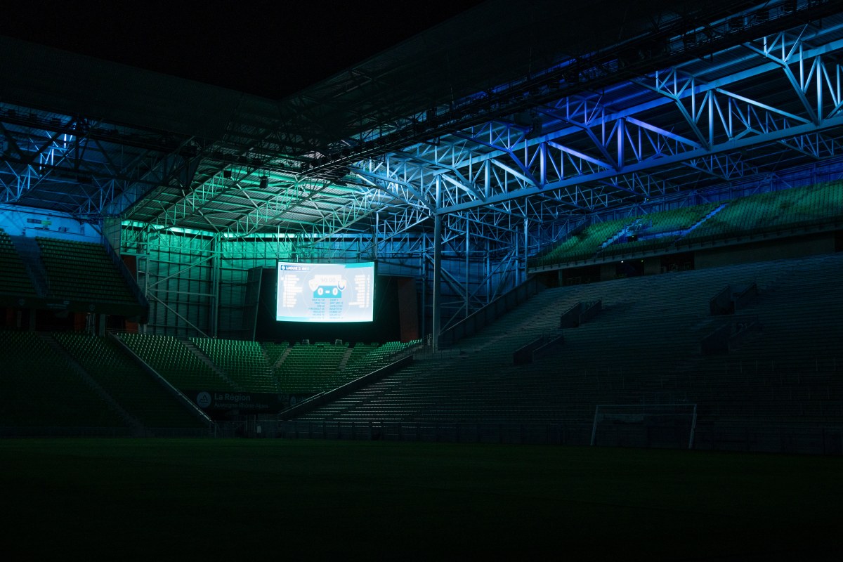 Thorn expands Altis range with RGBW floodlight