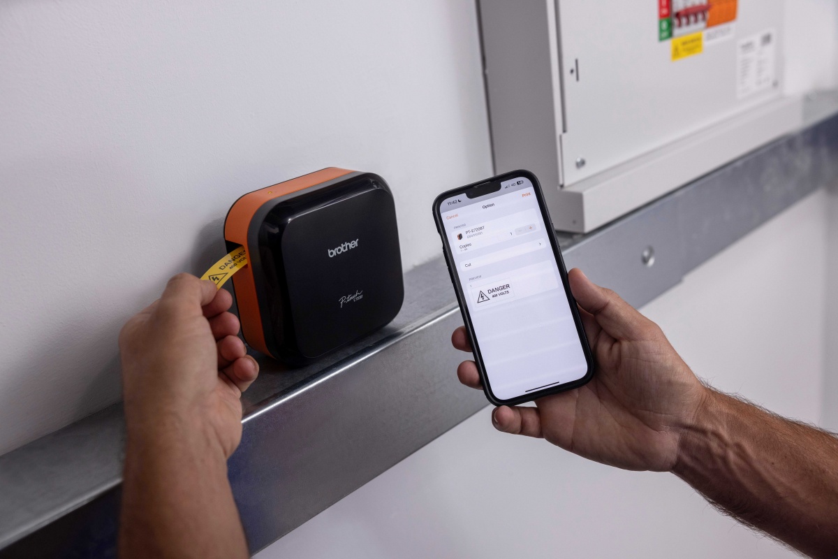 Brother UK launches app-based label printers for electricians