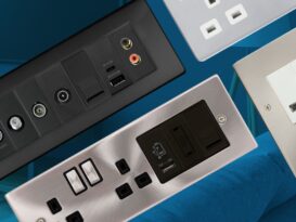 Click Scolmore expands New Media range