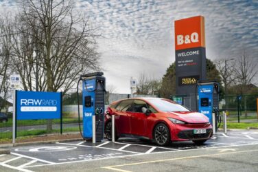 B&Q, RAW roll out ultra-rapid EV charging