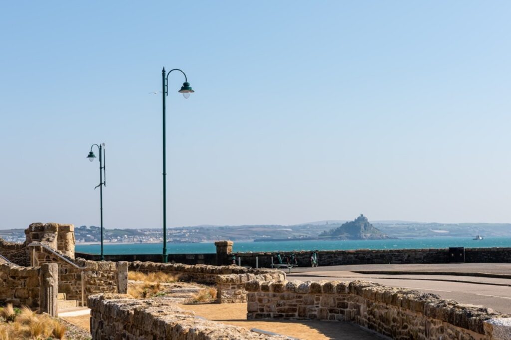 Cornwall upgrades heritage street lighting network